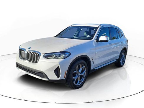Used 2024 BMW X3 sDrive30i image 4
