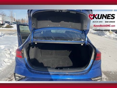 Used 2019 Kia Forte LXS image 23