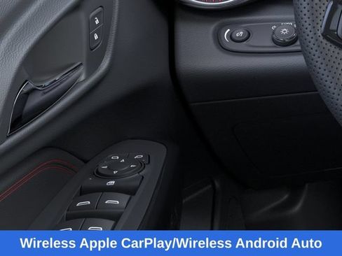 New 2026 Chevrolet Trax RS w/ Sunroof Package FWD image 23