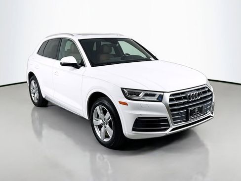 Used 2018 Audi Q5 2.0T Premium Plus w/ Premium Plus Package image 3