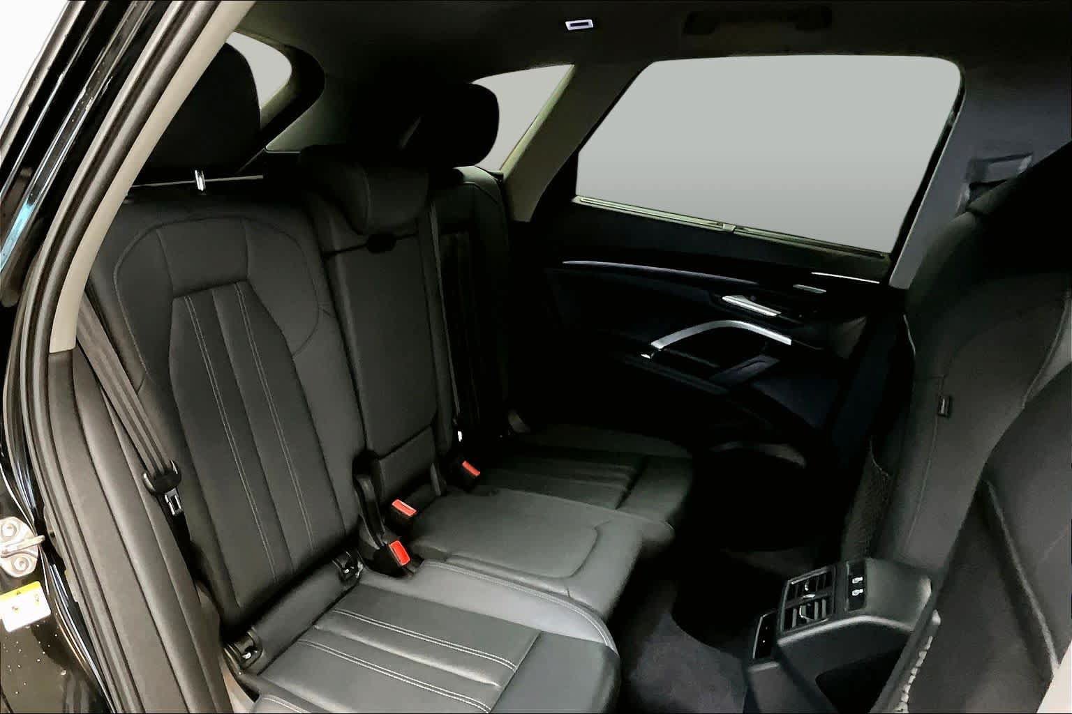 Certified 2025 Audi Q5 Premium AWD/4WD image 20