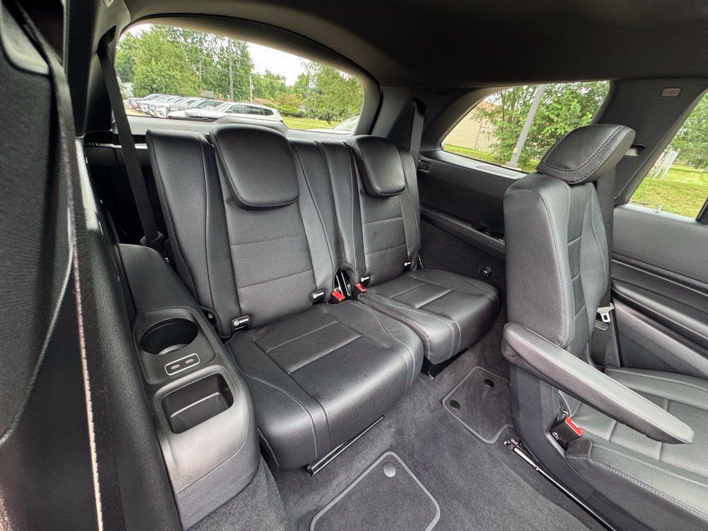 Certified 2025 Mercedes-Benz GLS 450 4MATIC image 17