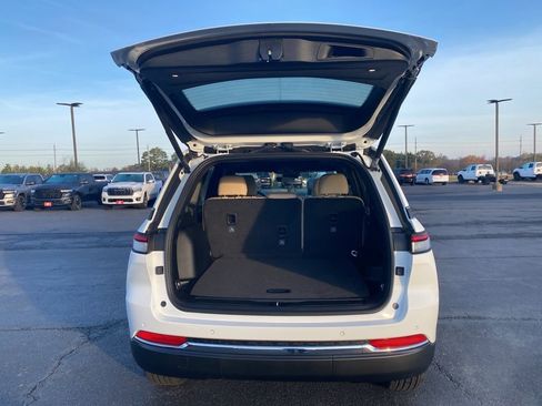 New 2025 Jeep Grand Cherokee Limited image 43