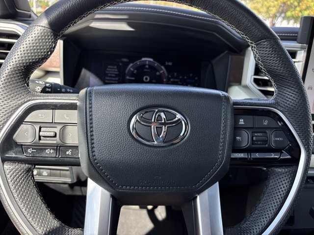 Used 2024 Toyota Sequoia Capstone AWD/4WD image 31
