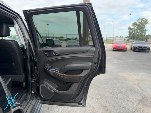 Used 2020 Chevrolet Tahoe LT AWD/4WD image 16