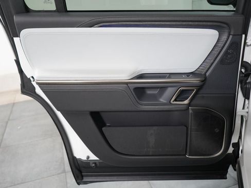 Used 2023 Rivian R1S Adventure AWD/4WD image 20