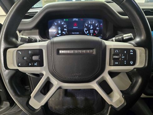 Used 2020 Land Rover Defender 110 HSE image 25