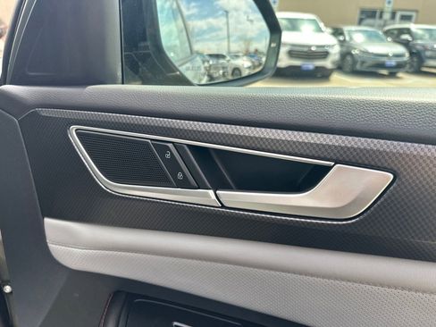 Certified 2024 Volkswagen Atlas Peak Edition SE AWD/4WD image 41