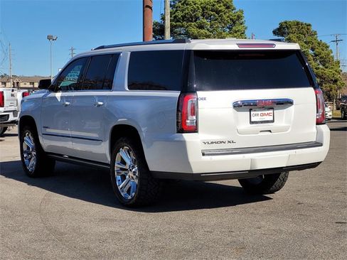 Used 2019 GMC Yukon XL Denali w/ Denali Ultimate Package image 6