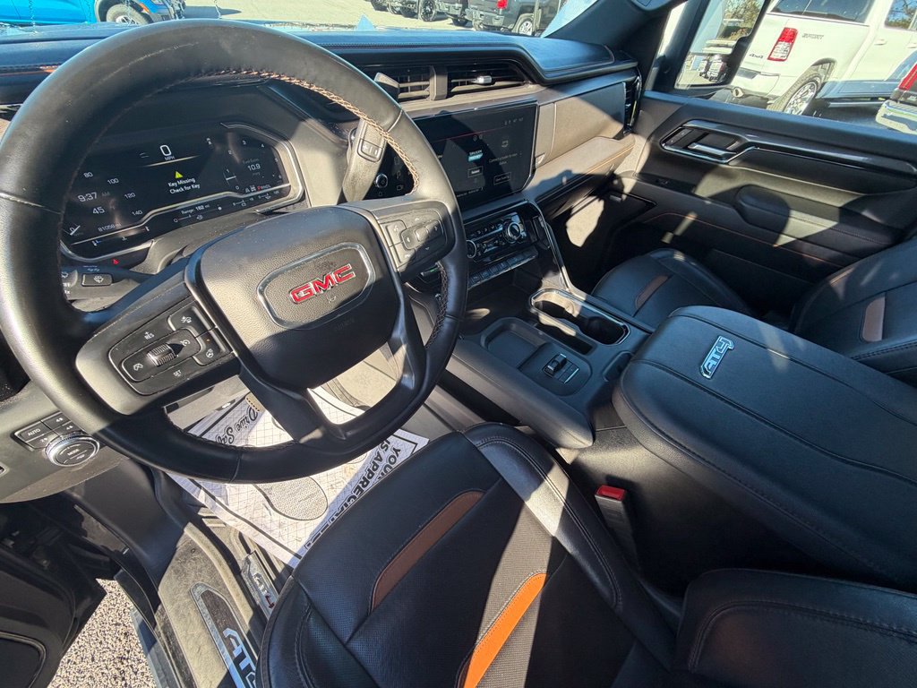 Used 2024 GMC Sierra 2500 AT4 w/ AT4 Premium Plus Package AWD/4WD image 13