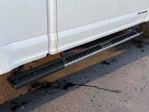 Certified 2022 Ford F250 Lariat w/ Lariat Ultimate Package image 9