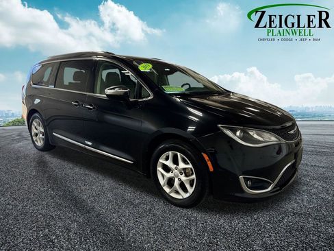 Used 2019 Chrysler Pacifica Limited FWD image 7