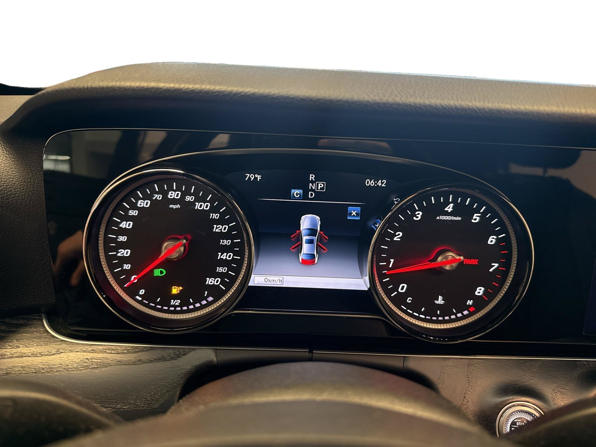 Used 2018 Mercedes-Benz E 300 4MATIC image 13