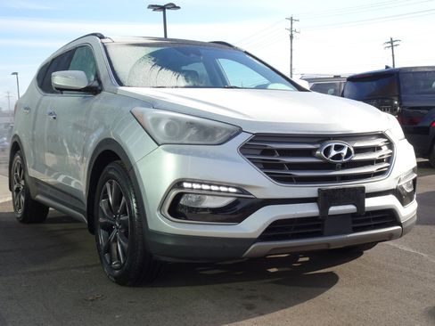 Used 2017 Hyundai Santa Fe Sport w/ 2.0T Ultimate Tech Package 05 image 7