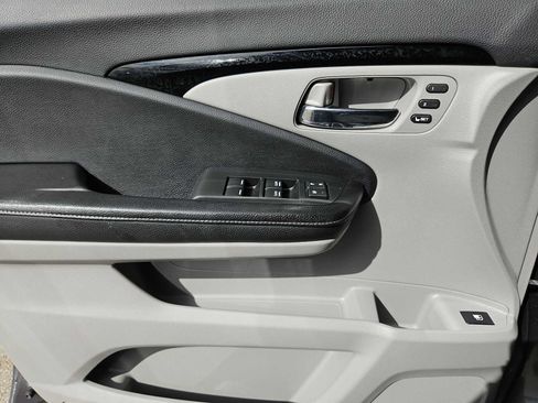 Used 2017 Honda Ridgeline RTL-E image 23