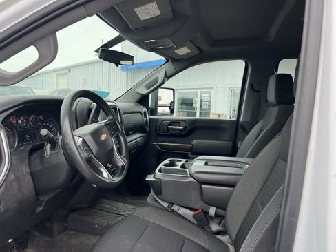 Used 2020 Chevrolet Silverado 2500 LT image 12