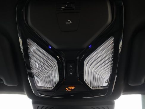 Used 2024 BMW X3 xDrive30i w/ Convenience Package image 22