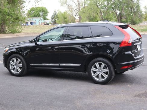 Used 2016 Volvo XC60 T6 w/ Climate Package AWD/4WD image 8