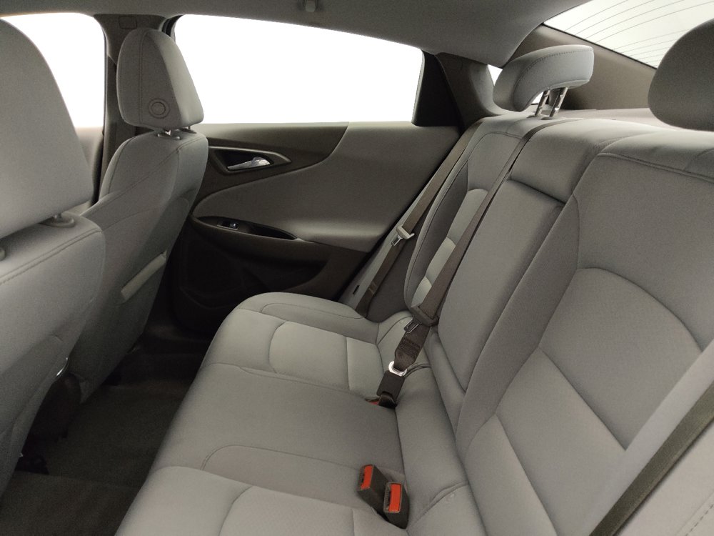 Used 2023 Chevrolet Malibu LT FWD image 18
