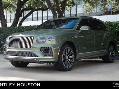 Used 2023 Bentley Bentayga Extended Wheelbase