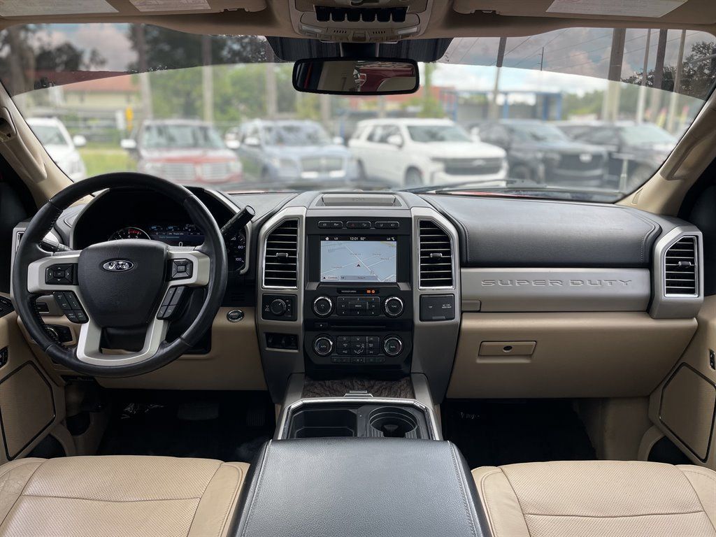 Used 2017 Ford F250 Lariat w/ Lariat Ultimate Package AWD/4WD image 5