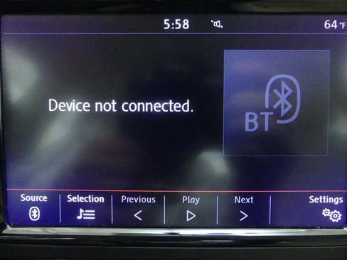 Used 2018 Volkswagen Jetta SE image 11