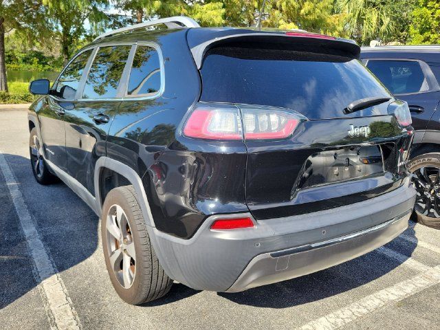 Used 2019 Jeep Cherokee Limited FWD image 4