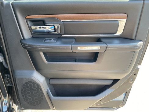 Used 2016 RAM 1500 Laramie image 28
