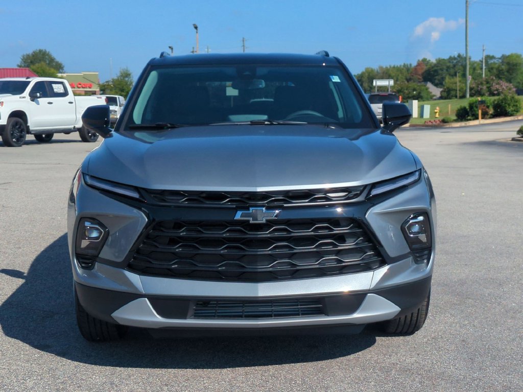 New 2026 Chevrolet Blazer LT w/ Convenience Package FWD image 7