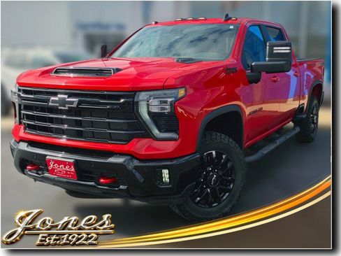 Used 2025 Chevrolet Silverado 2500 LT w/ Trail Boss Package image 1