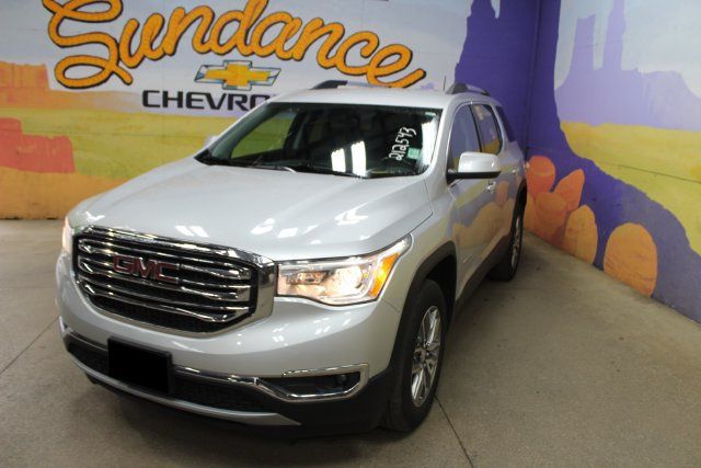 Used 2019 GMC Acadia SLE w/ Driver Alert Package I FWD image 4