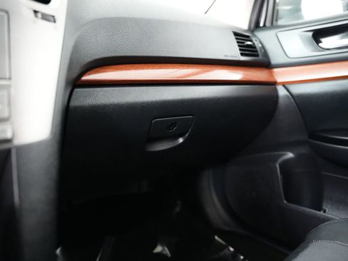 Used 2013 Subaru Outback 2.5i Limited image 45