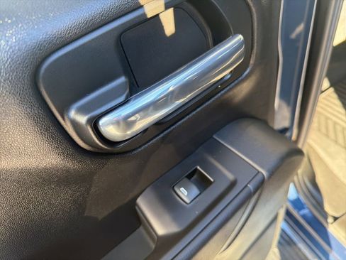 Certified 2019 Chevrolet Silverado 1500 LT w/ All-Star Edition image 34