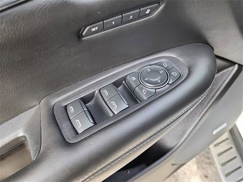 Used 2022 Cadillac XT5 Sportv w/ Platinum Package image 13