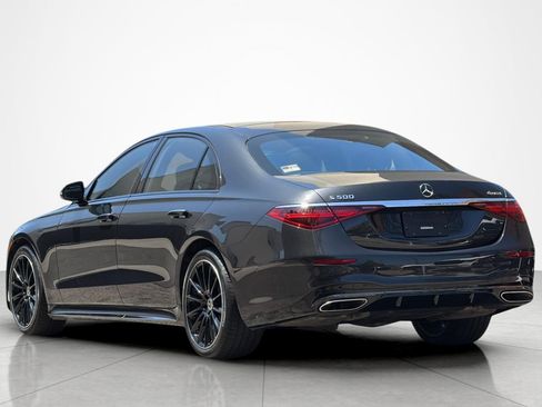 Used 2023 Mercedes-Benz S 500 4MATIC image 3
