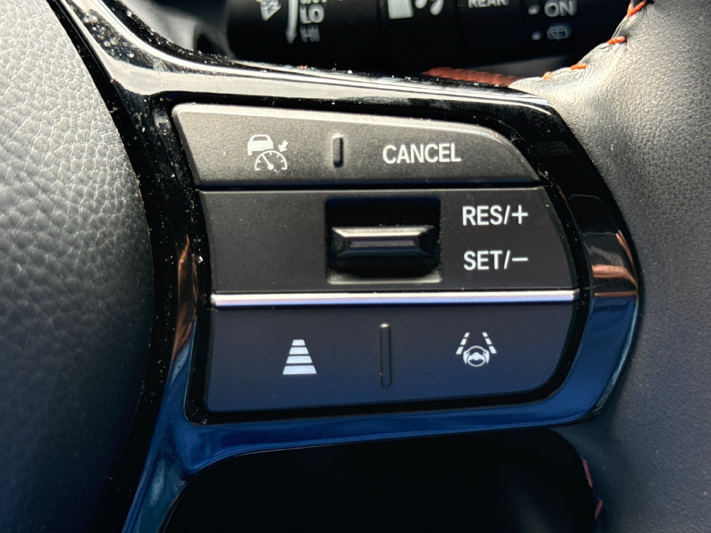Certified 2025 Honda HR-V Sport image 29