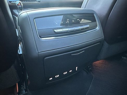 Used 2021 Cadillac Escalade Sport Platinum w/ Heavy-Duty Trailer Package image 8