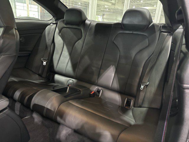 Used 2018 BMW M4 Coupe w/ Competition Package RWD image 6