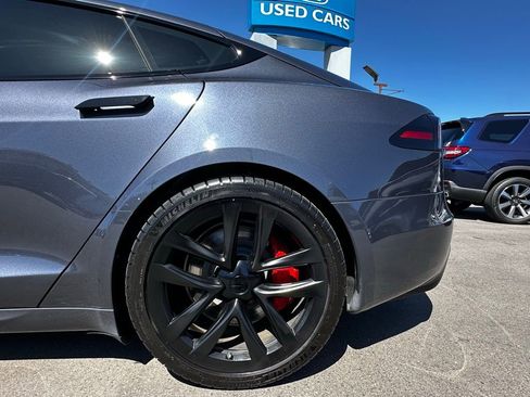 Used 2023 Tesla Model S Plaid AWD/4WD image 5