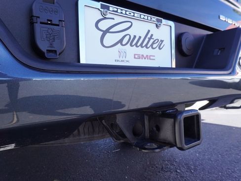 Certified 2022 GMC Sierra 1500 Denali w/ Denali Premium Package image 8