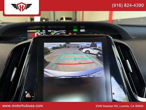 Used 2017 Toyota Prius Prime Advanced w/ Carpet Mat Package FWD image 55