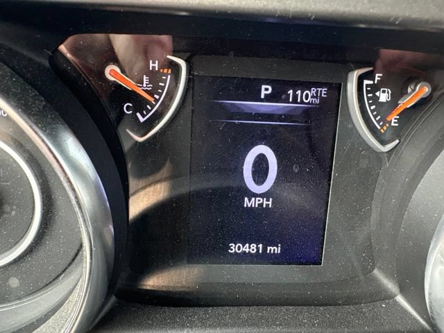 Used 2022 Jeep Wrangler Unlimited Sport AWD/4WD image 3