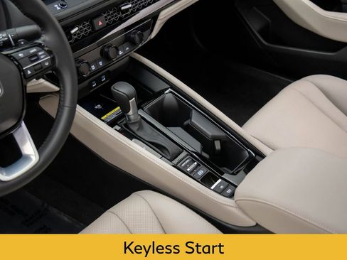 Used 2024 Honda Accord Touring image 11