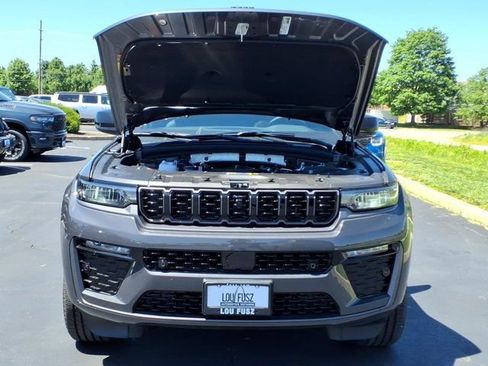 New 2026 Jeep Grand Cherokee L Limited AWD/4WD image 22