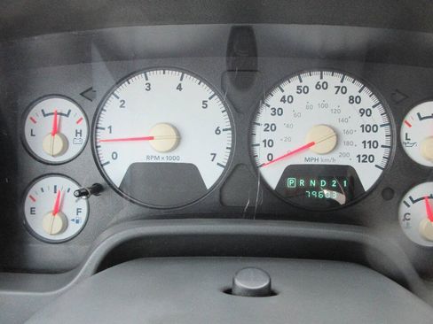 Used 2007 Dodge Ram 2500 Truck ST RWD image 30