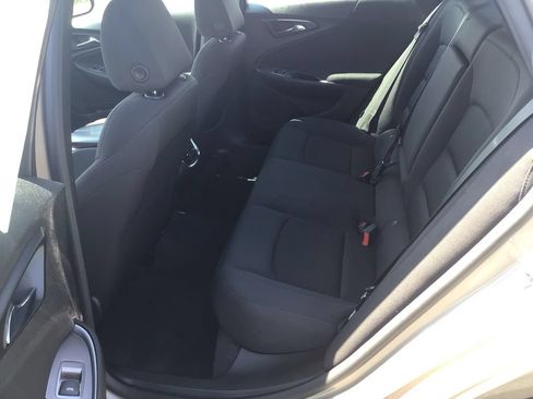 Used 2023 Chevrolet Malibu LT FWD image 10