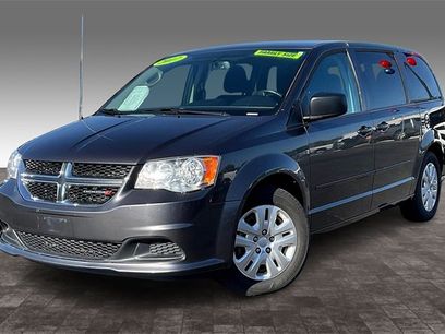 Used 2017 Dodge Grand Caravan SE w/ Power Window Group