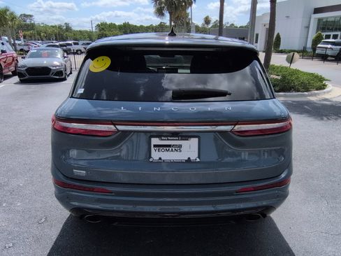 Certified 2023 Lincoln Corsair AWD w/ Equipment Group 101A image 5