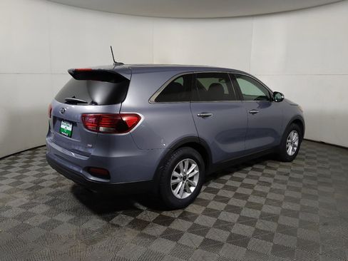 Used 2020 Kia Sorento L FWD image 10
