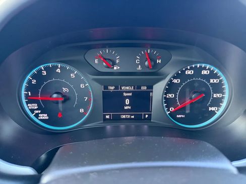 Used 2022 Chevrolet Malibu LT FWD image 16